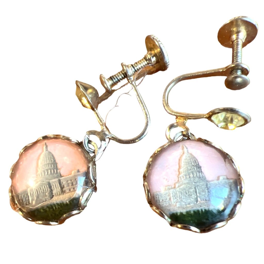 Vintage Dangle Earrings Capital Building Screw-Back Pink Background Us Congress 21$